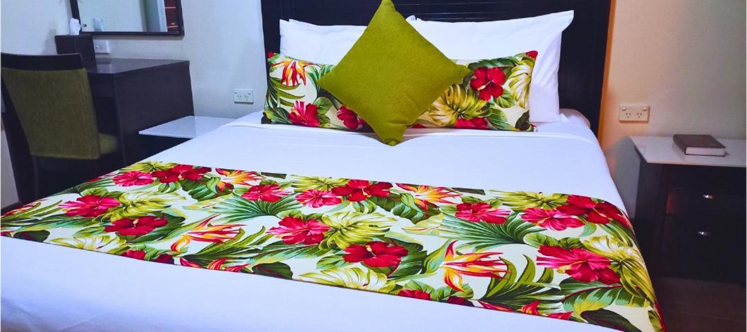 Tokatoka Resort Hotel Нанди Экстерьер фото